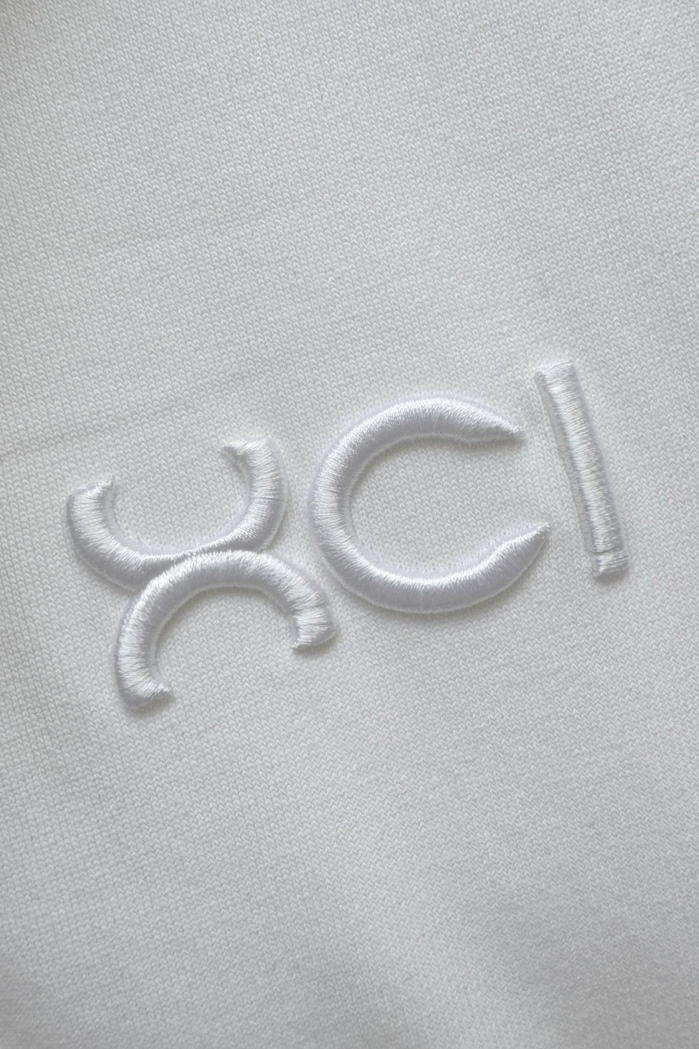 XCI LOGO OVERSIZE T-SHIRT / WHITE