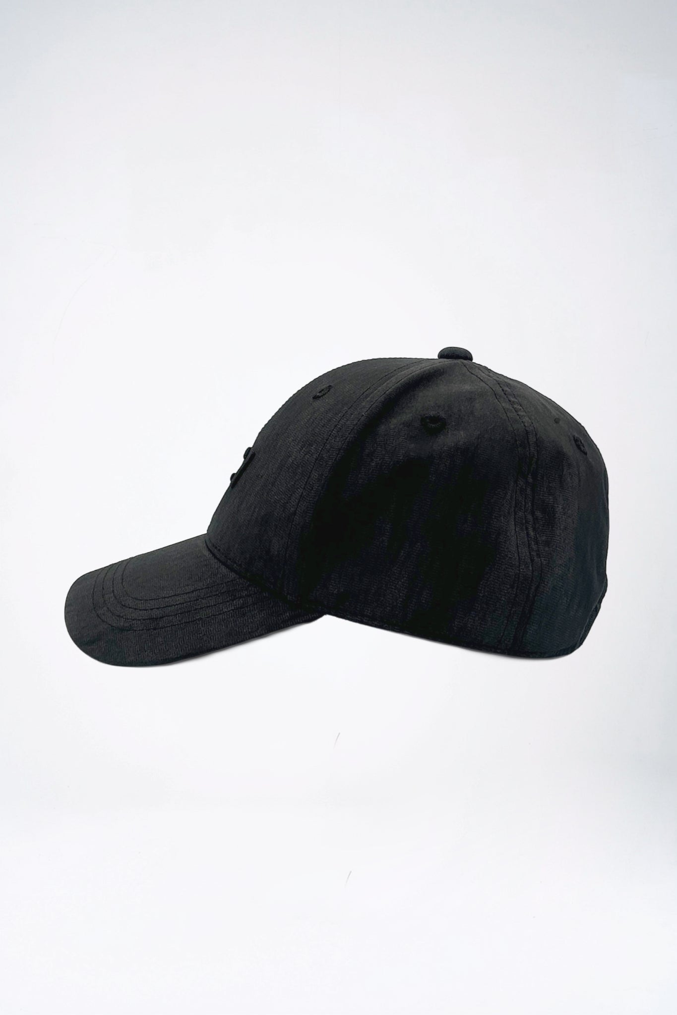XCI LOGO EMBROIDERY CAP / BLACK