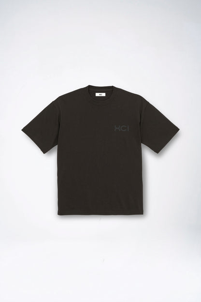 XCI LOGO OVERSIZE T-SHIRT / SUMI
