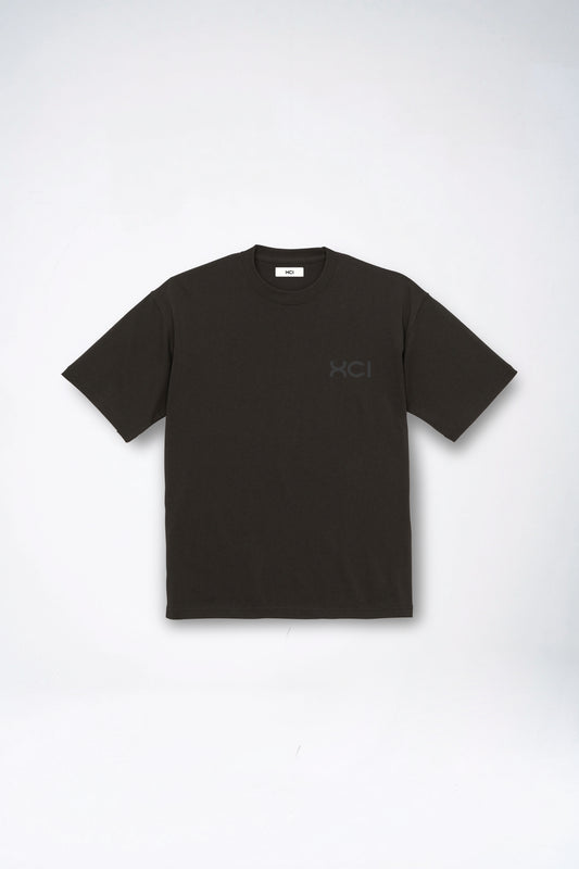 XCI LOGO OVERSIZE T-SHIRT / SUMI