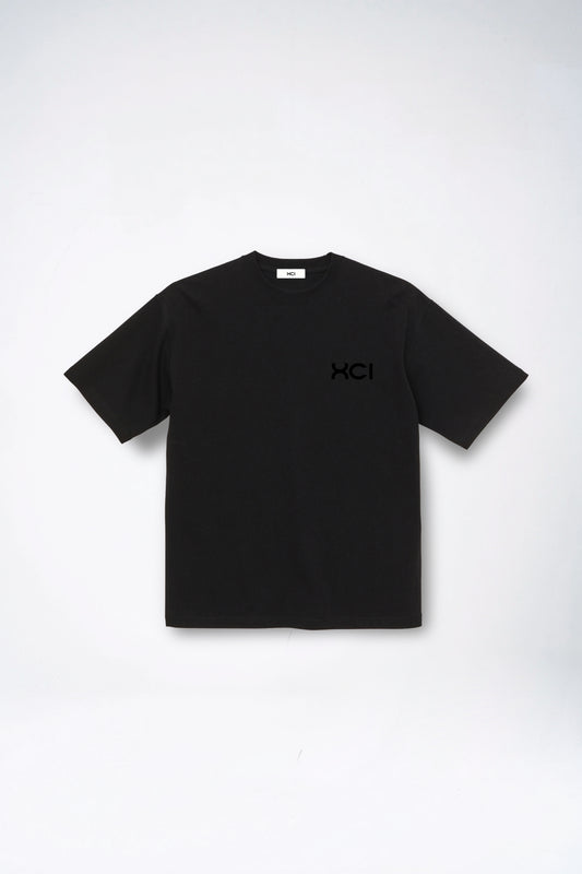 XCI LOGO OVERSIZE T-SHIRT / BLACK